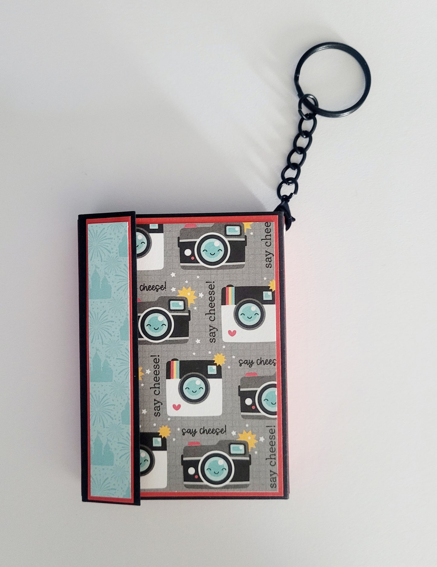 Handmade Photo Album Keyring - Magical Holiday