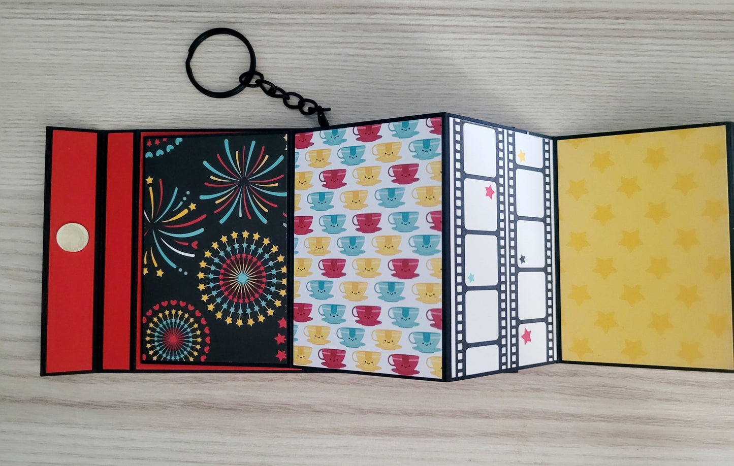 Handmade Photo Album Keyring - Magical Holiday