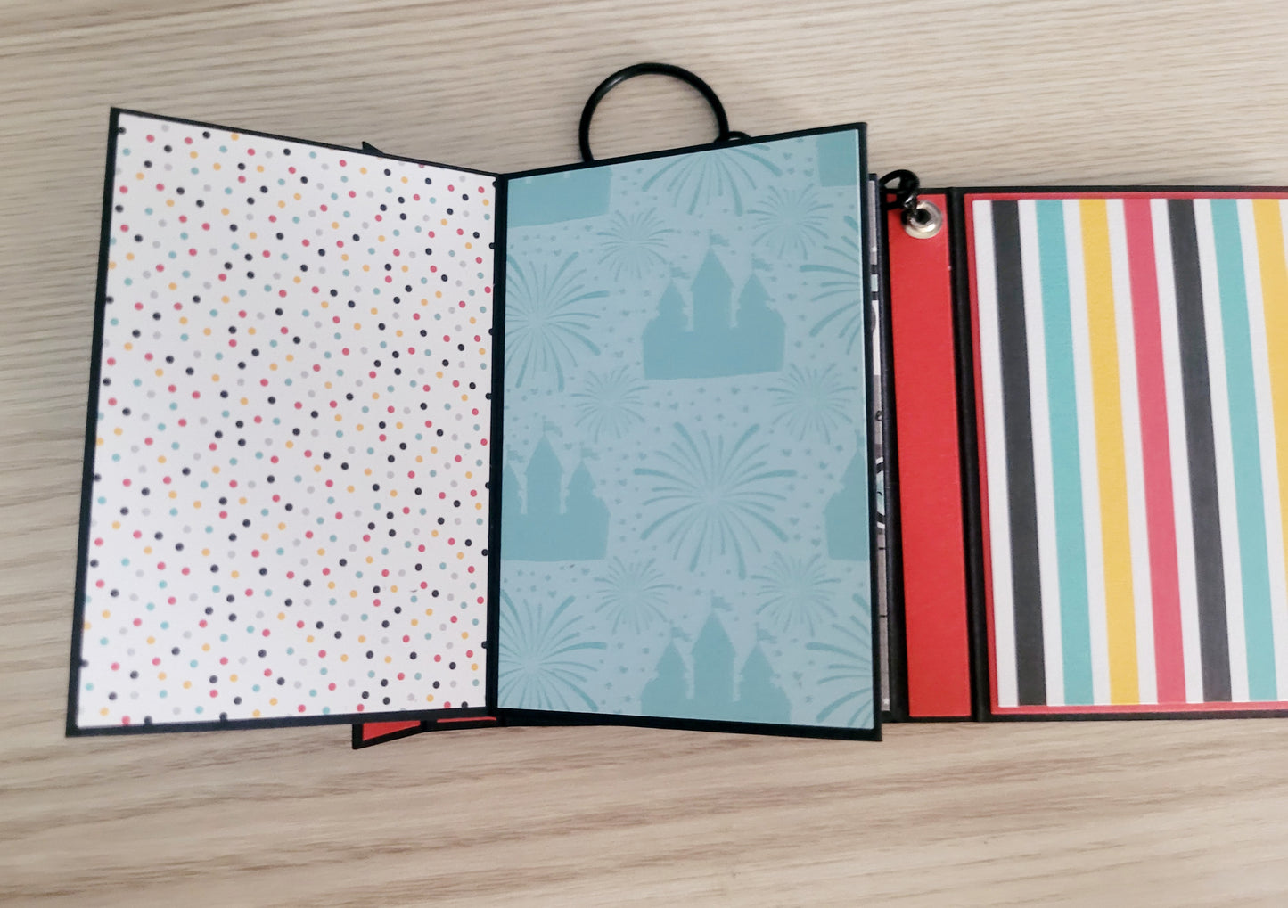 Handmade Photo Album Keyring - Magical Holiday