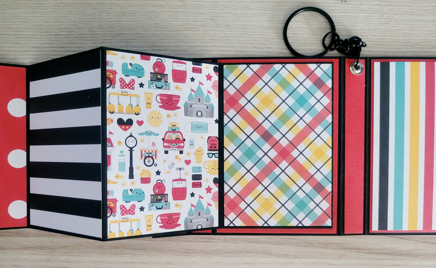 Handmade Photo Album Keyring - Magical Holiday