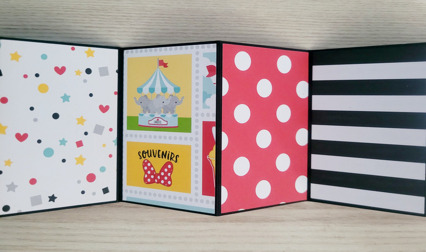 Handmade Photo Album Keyring - Magical Holiday
