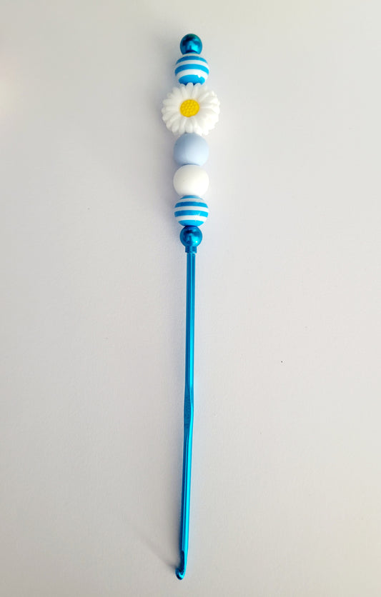 Daisy Beaded Metal Crochet Hook