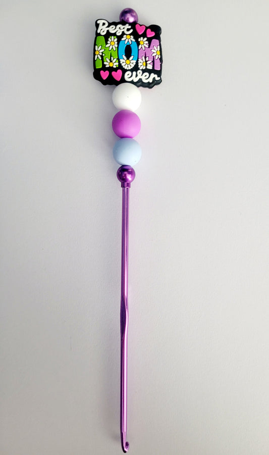 Best Mom Beaded Metal Crochet Hook